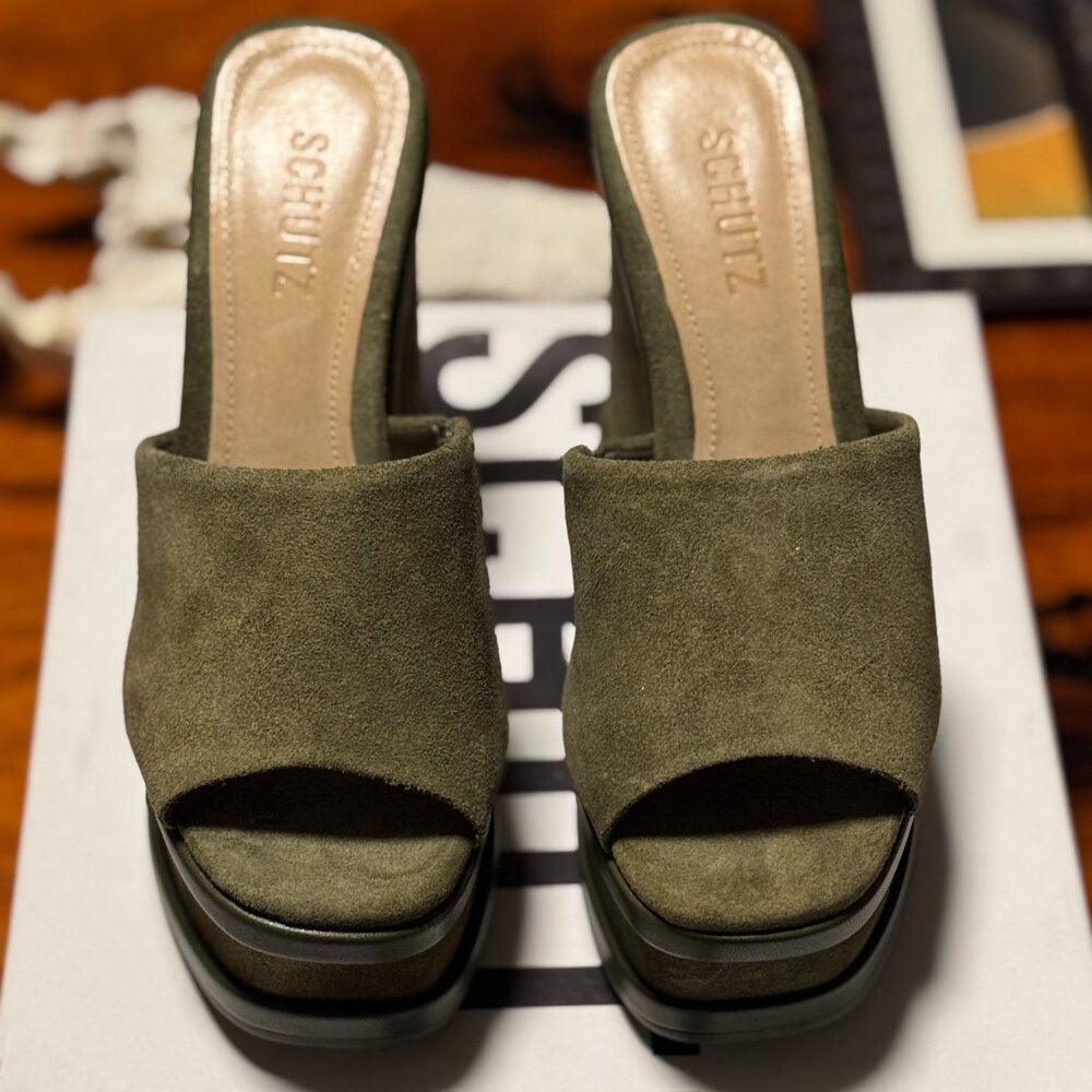 SCHUTZ Platform Wedge Sandal Olive Green Size 6